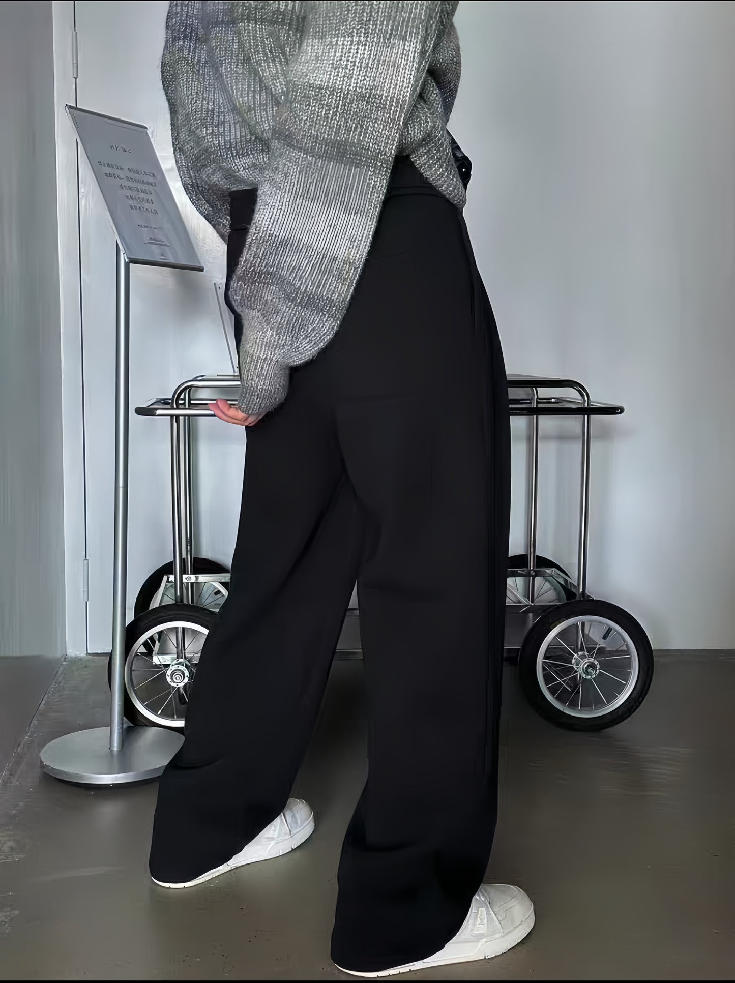 Textured Velvet Casual Pants