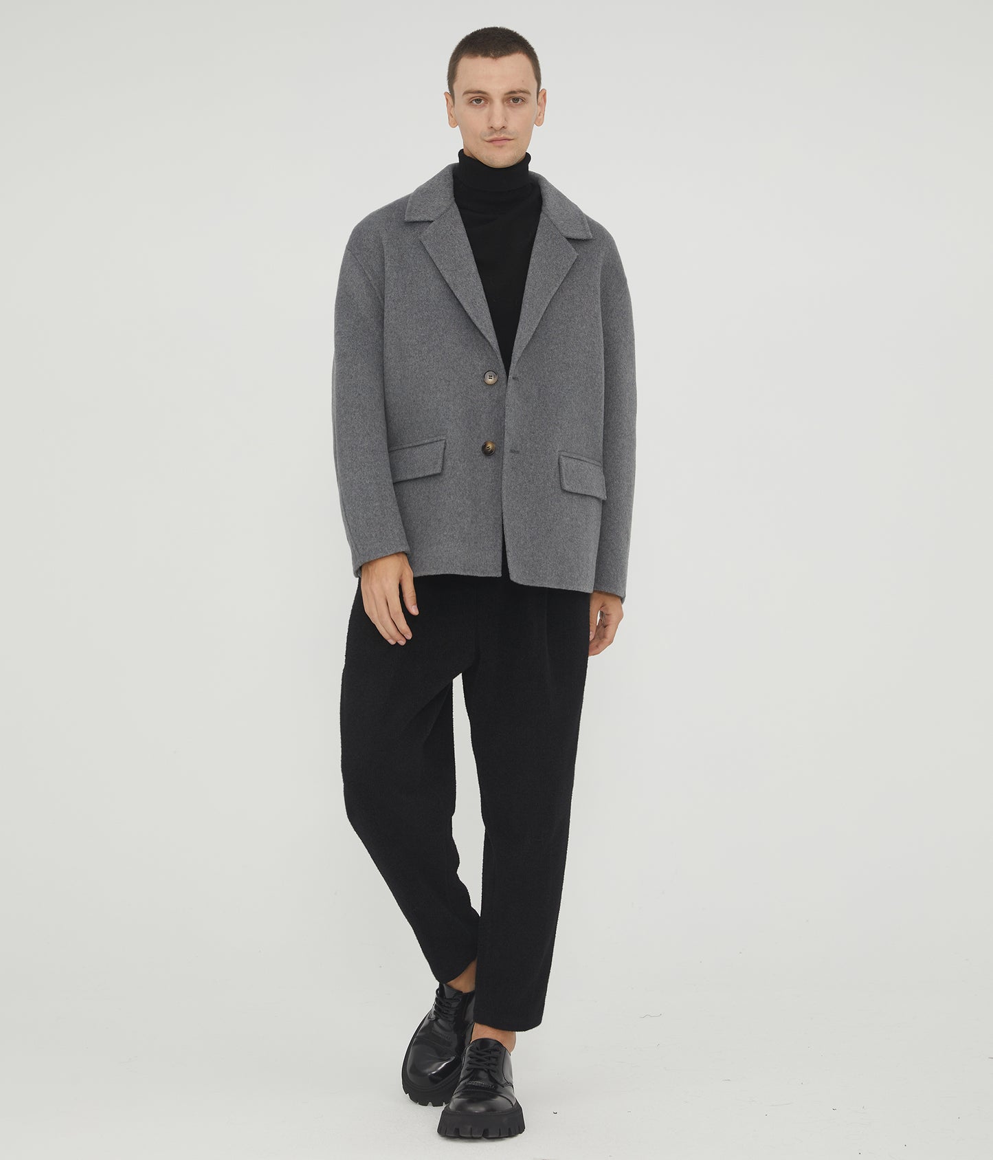 Double-faced wool suit